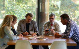 Invite: ‘Design Challenges with Biobased Plastics’