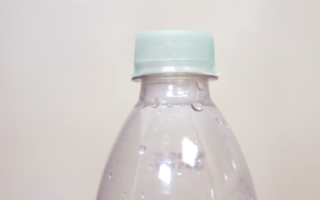 Colour changing plastic makes ‘sell by’ dates unnecessary