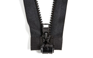 Magnetic zipper