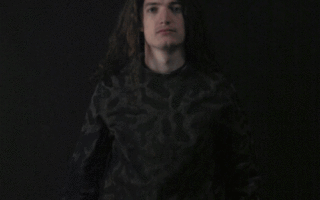 Clothing that detects dangerous chemicals and pollutants