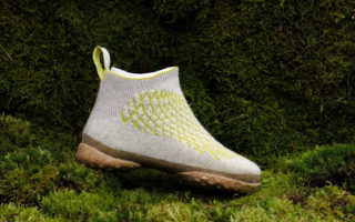 A 3D knitted sneaker made of dog hair and mycelium