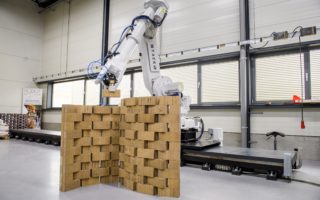 Robotic masonry with form freedom