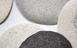 Ceramics made of eggshells