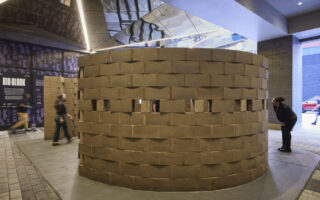 Algae-based concrete blocks