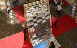 A kinetic façade with mirroring ‘scales’