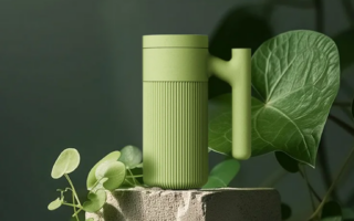A tumbler made of waste wood thermoplastic