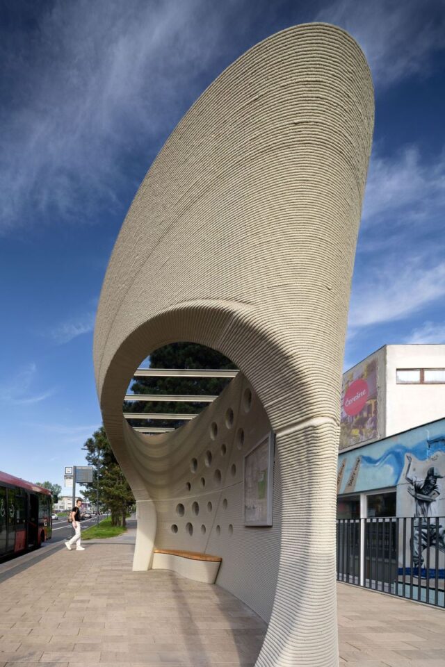 3D Printed Concrete Bus Stop