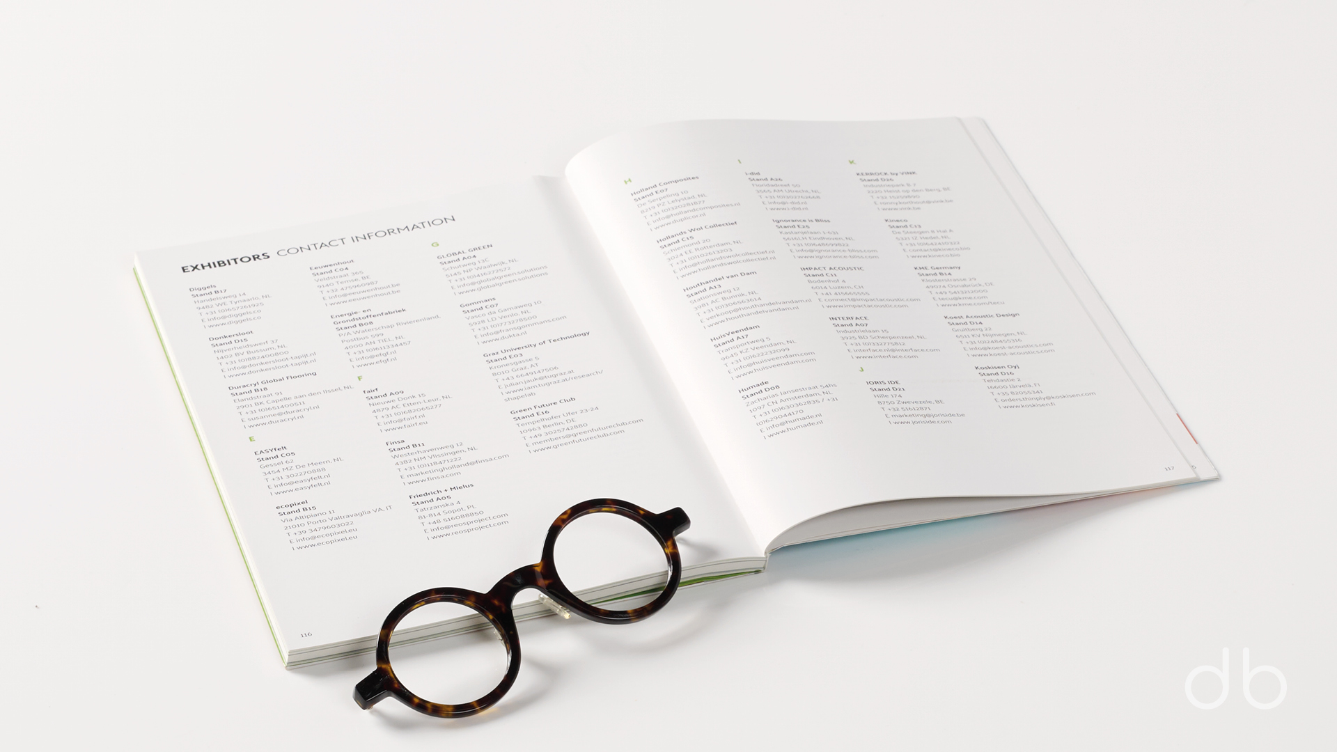 DesignerBooks_MDU2023-ExhibitionCatalogue_Spreads6.jpg