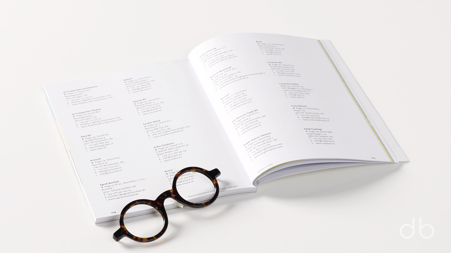 DesignerBooks_MX2016-ExhibitionCatalogue_Spreads6.jpg