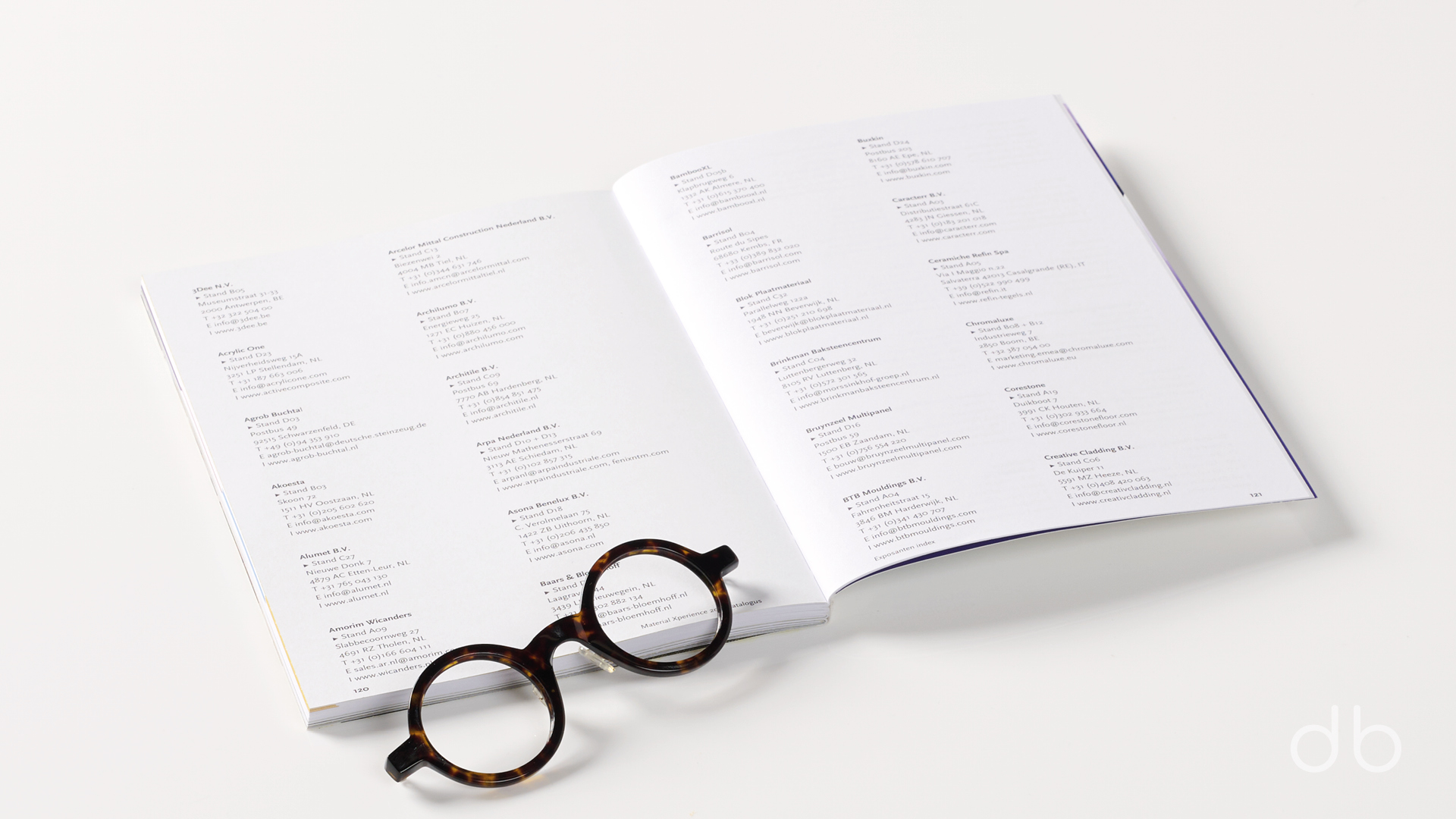 DesignerBooks_MX2017-BeursCatalogus_Spreads5.jpg
