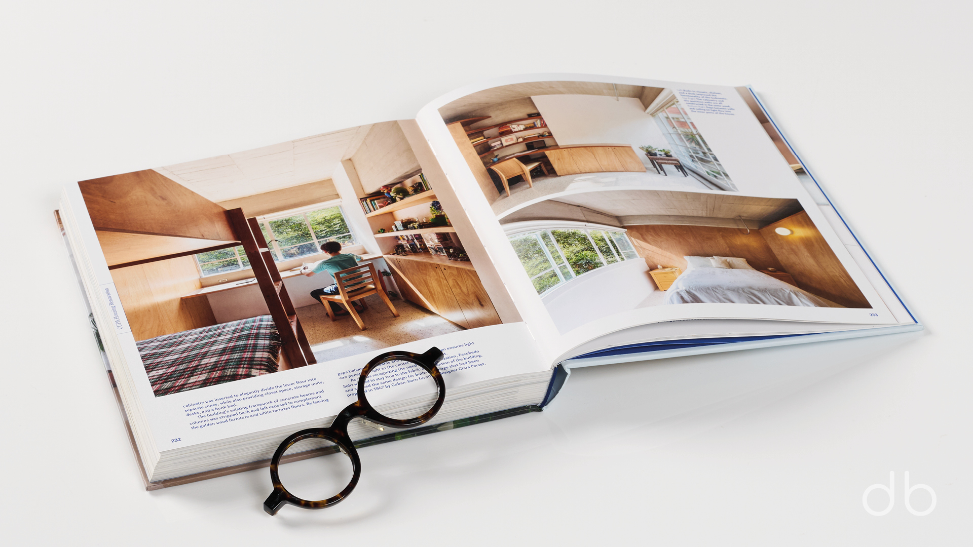 DesignerBooks_PrettySmall_Spreads5.jpg