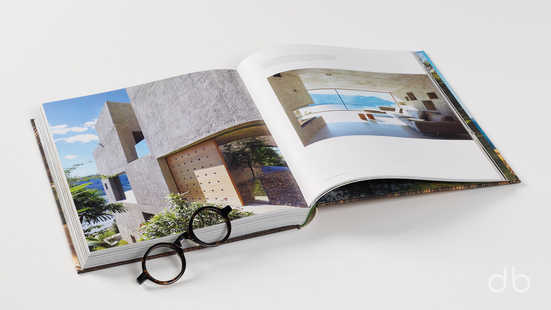 DesignerBooks_SublimeHideaways_Spreads5.jpg