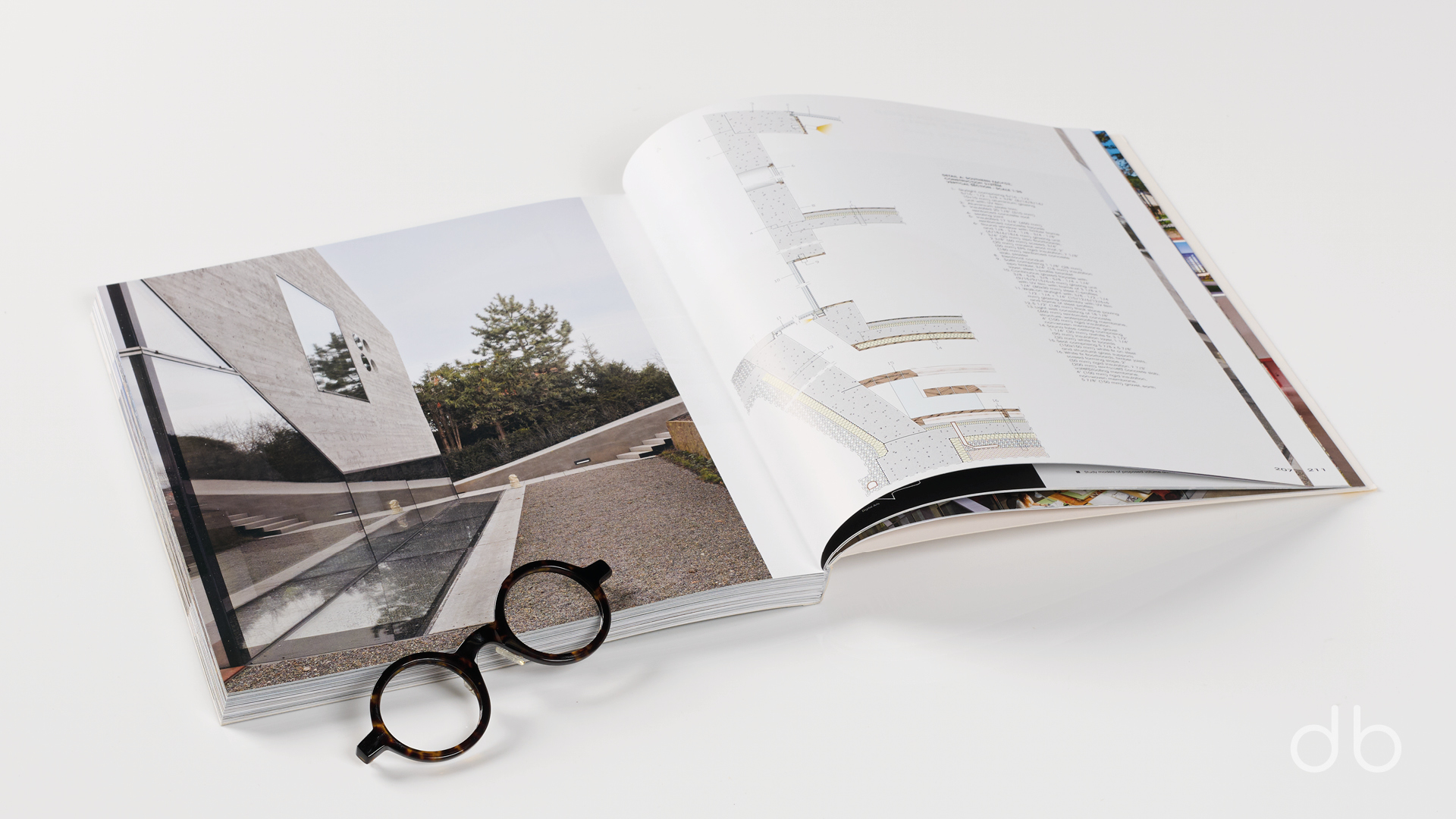 DesignerBooks_SustainableArchitecture_Spreads3.jpg